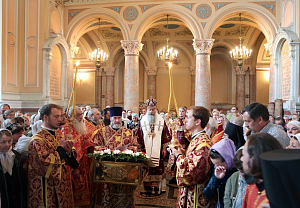 Архиепископ Феогност совершил Литургию в Иоанно-Предтеченском монастыре