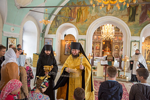 В воскресной школе при Высоко-Петровском монастыре начался новый учебный год 
