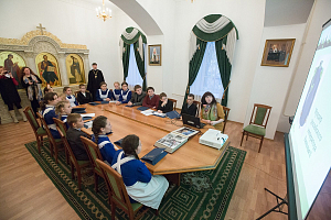 В Новодевичьем монастыре г. Санкт-Петербурга состоялся открытый урок «Реставраторы детям»