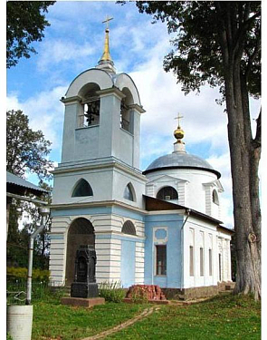 Храм в честь Покрова Пресвятой Богородицы подворья Лужецкого Богородицерождественского Ферапонтова мужского монастыря