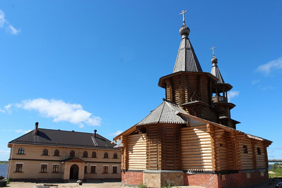 Архангельское подворье Артемиево-Веркольского мужского монастыря