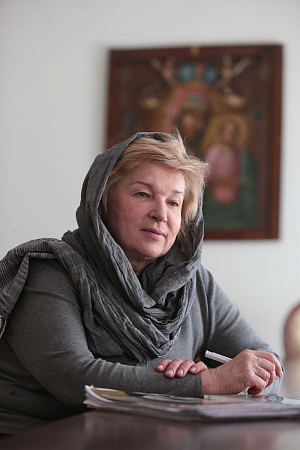 Если люди идут навстречу друг другу, проблем можно избежать