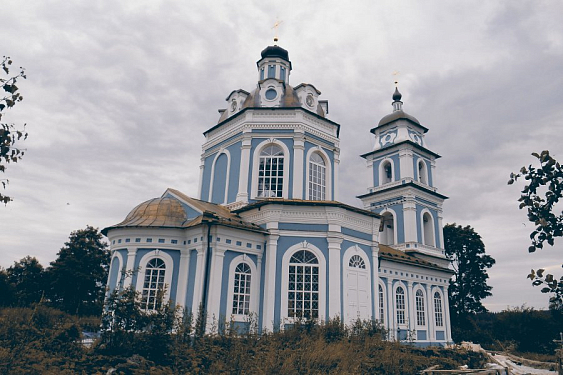 Скит Успенского Святогорского мужского монастыря  в честь преподобных отец Макария Великого Египетского и Ионы Псково-Печерского 
