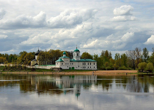 Спасо-Преображенский Мирожский мужской монастырь