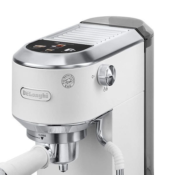 DeLonghi EC890.WI