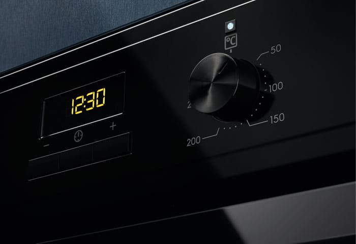 Electrolux EOF3H50BK