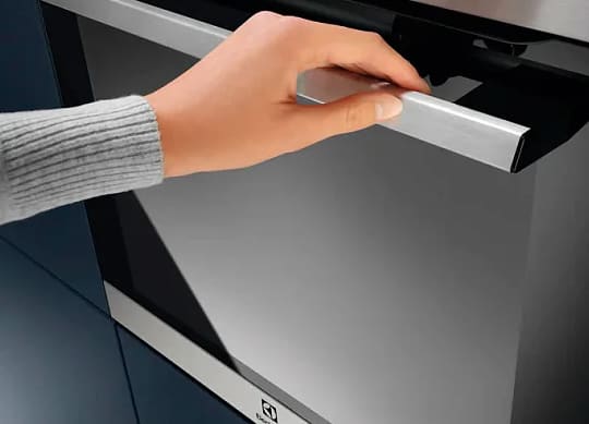 Electrolux EOF4P56X