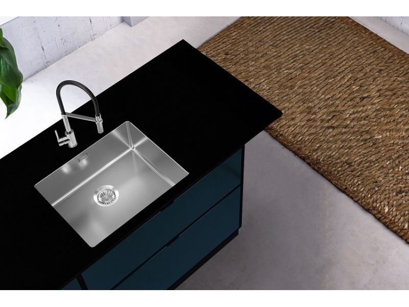 Мойка для кухни NOX 50 540x440x200 в комплекте с интегрированным сифоном (1149926) BRS