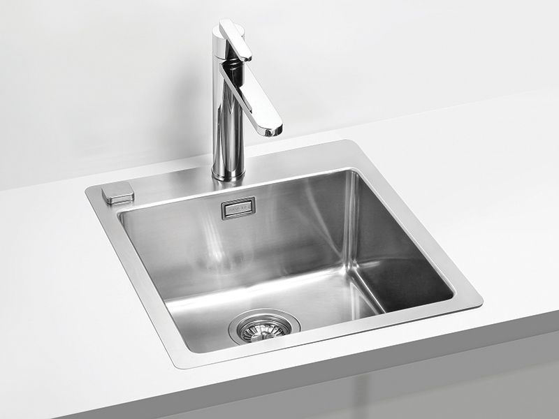 Мойка PURE 20 -90 465X525 в комплекте с сифоном 1127252 (1103608) KMB