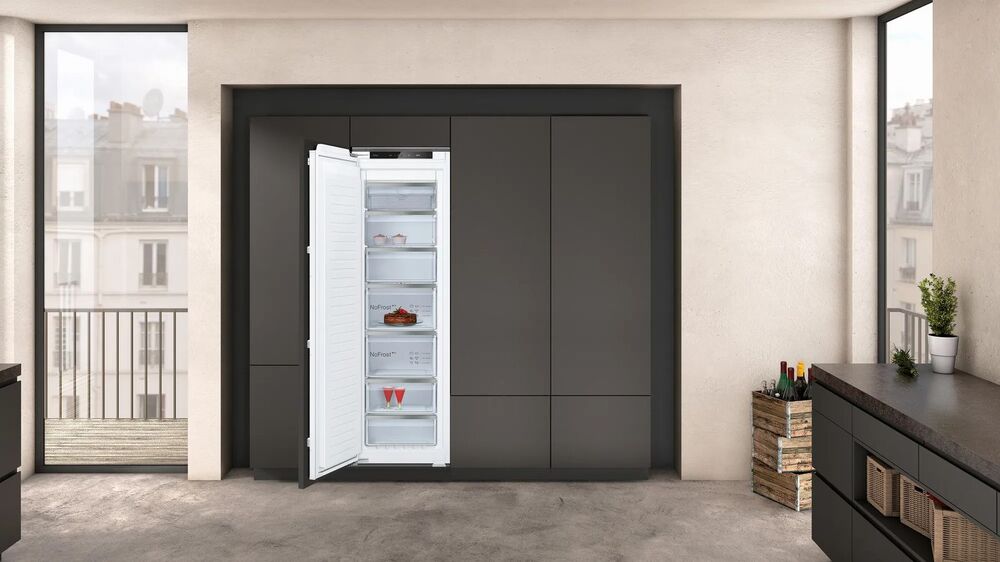 NEFF GI7813CE0