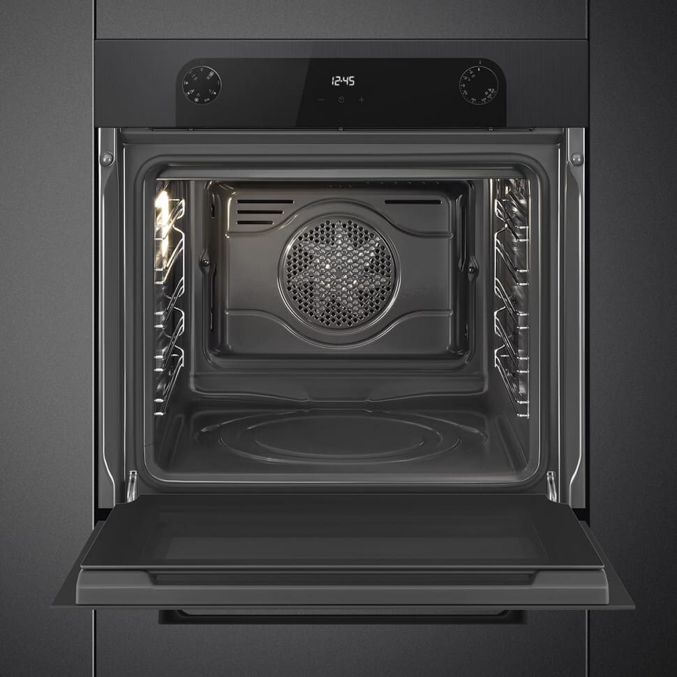 Smeg SF6200TB
