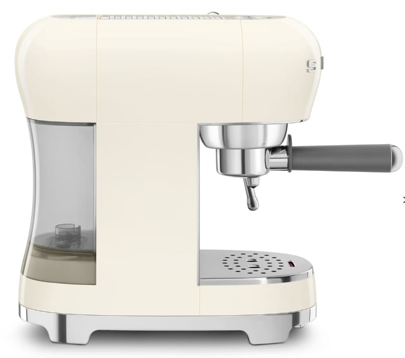 Smeg ECF02CREU