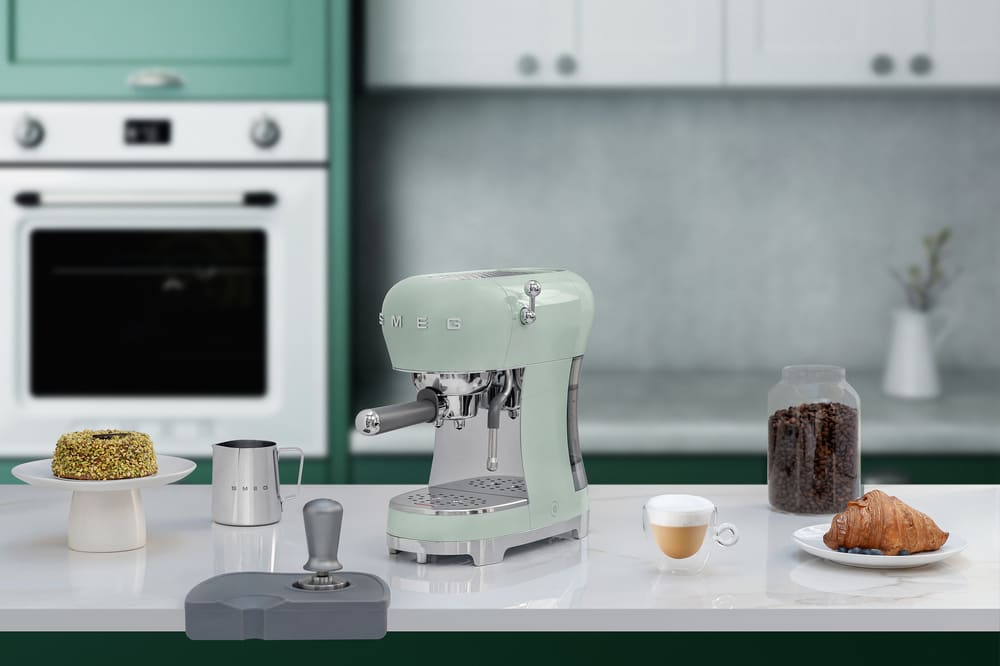 Smeg ECF02PGEU