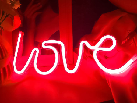 Обзор: Светильник декоративный настенный Riota световая фигура, Love, 13х35 см, красный, 1 шт.