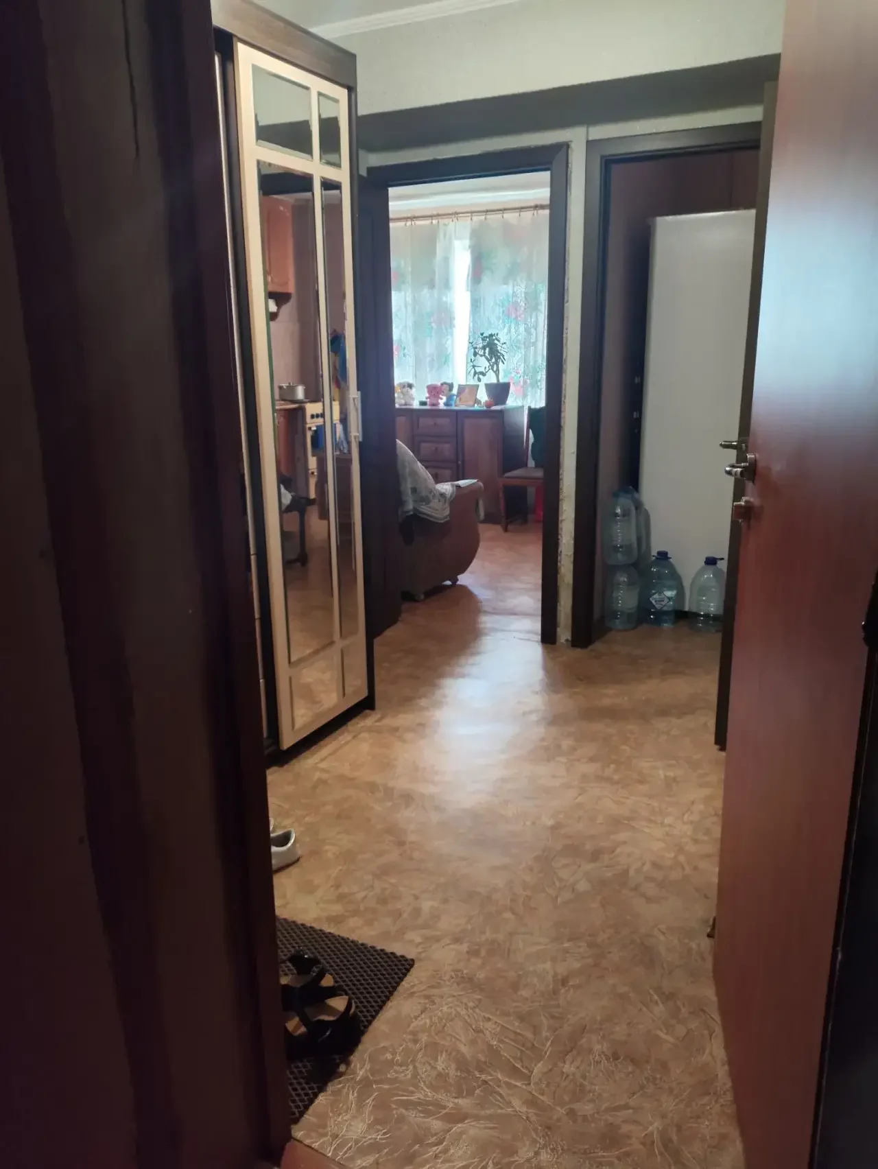 1-комнатная квартира, 33,7 м², кв. Ленинского Комсомола, Луганск — фотография объекта в Луганске