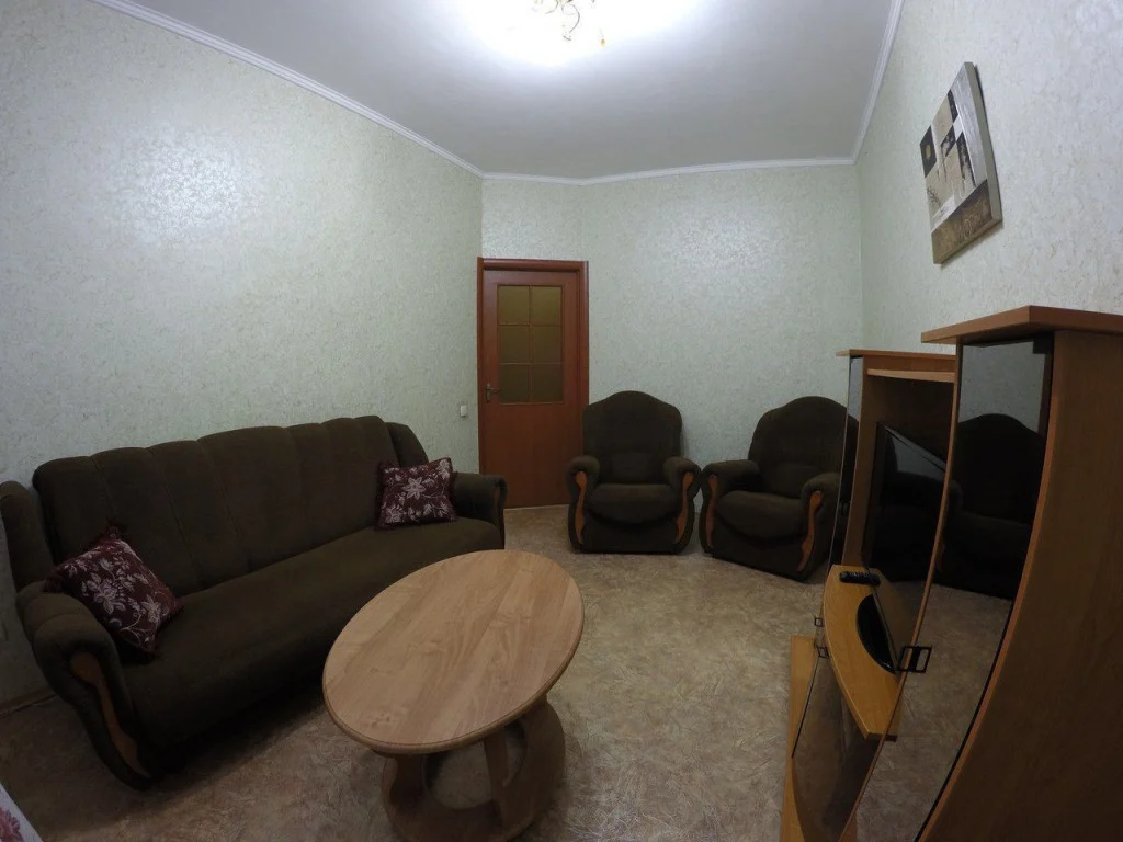 2-комнатная квартира, 45 м², кв. Алексеева, Ленинский, Луганск — фото объявления Луганск