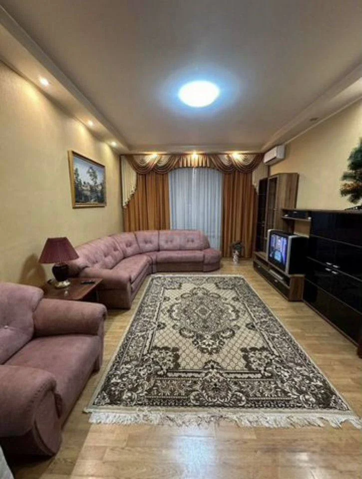 4-комнатная квартира, 90 м², ул. Польского, г Луганск — фото объявления Луганск