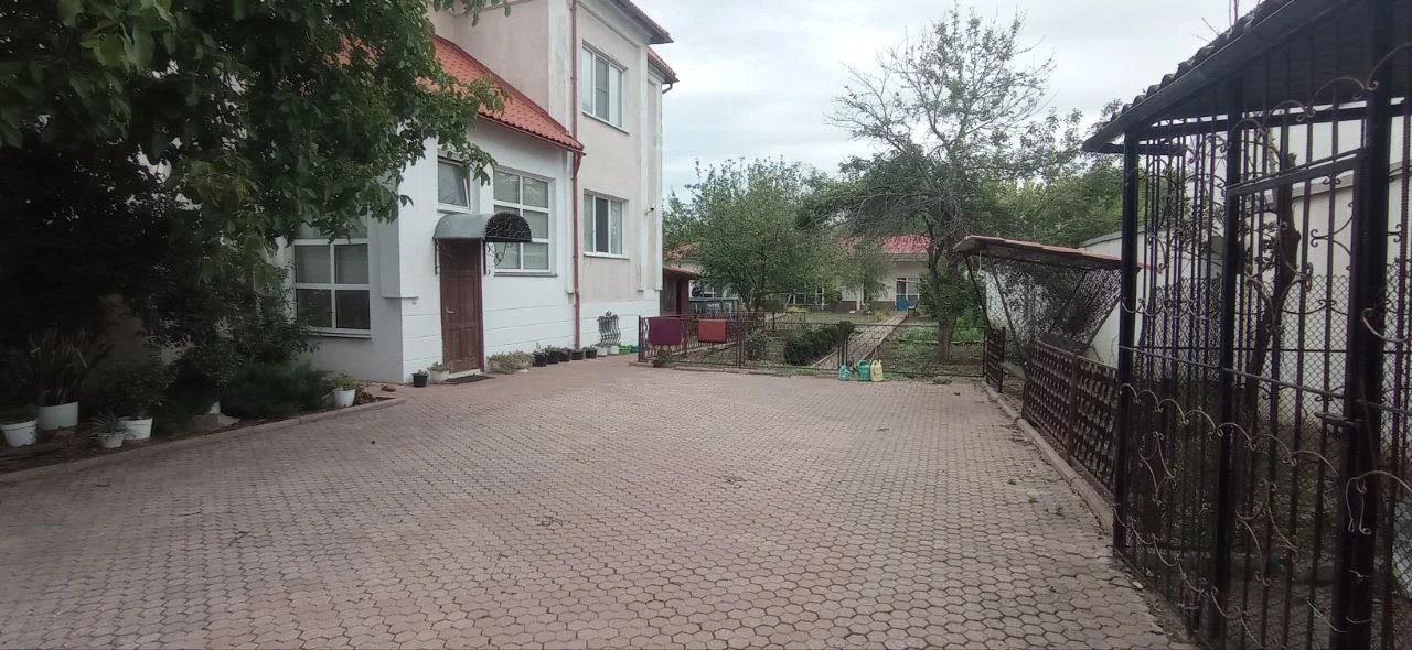 Дом 244 м² на ул. Лазо, Луганск — фото объявления Луганск