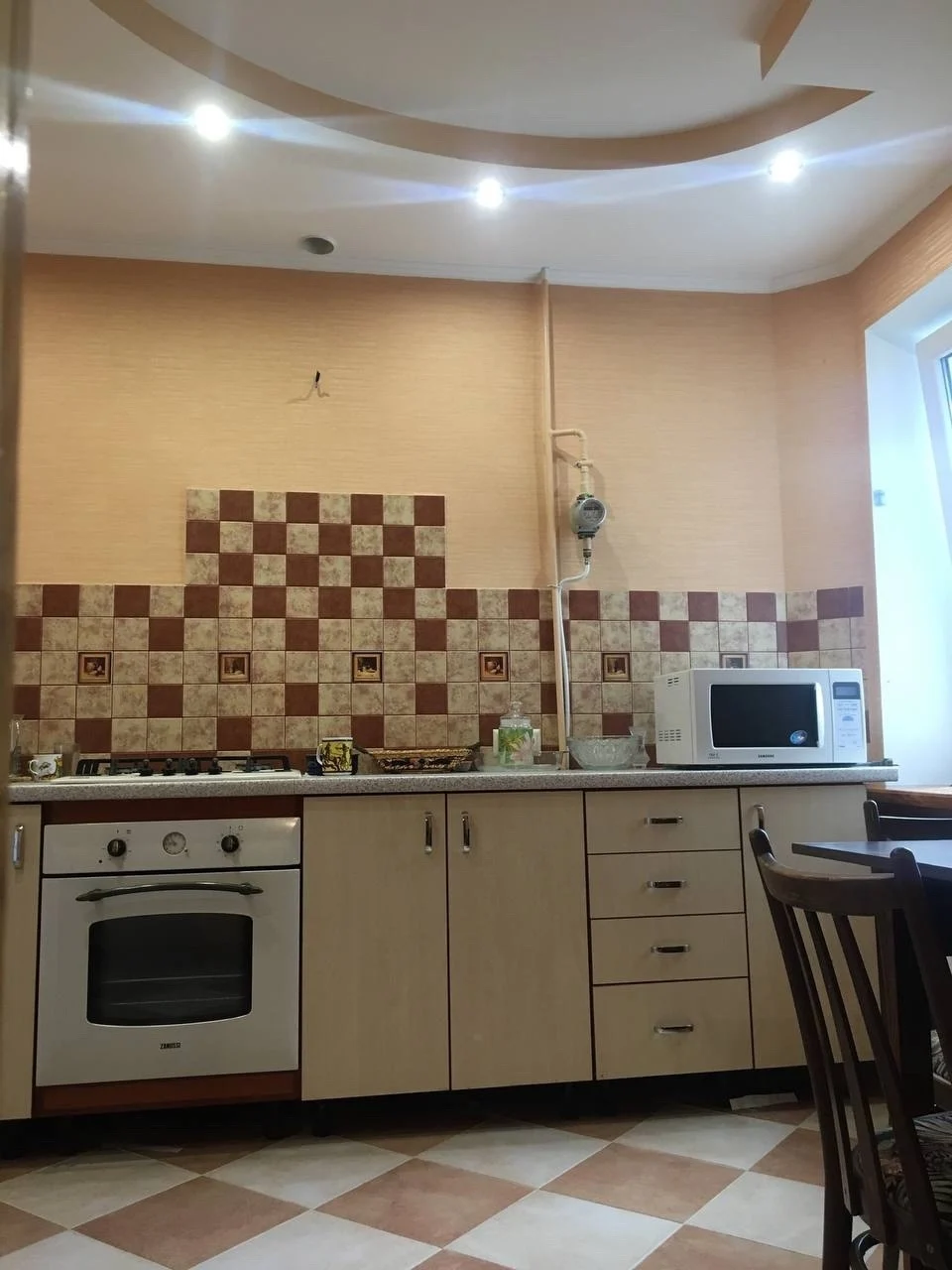 3-комнатная квартира, 77 м², кв. Степной, Артёмовский, Луганск — фото объявления Луганск