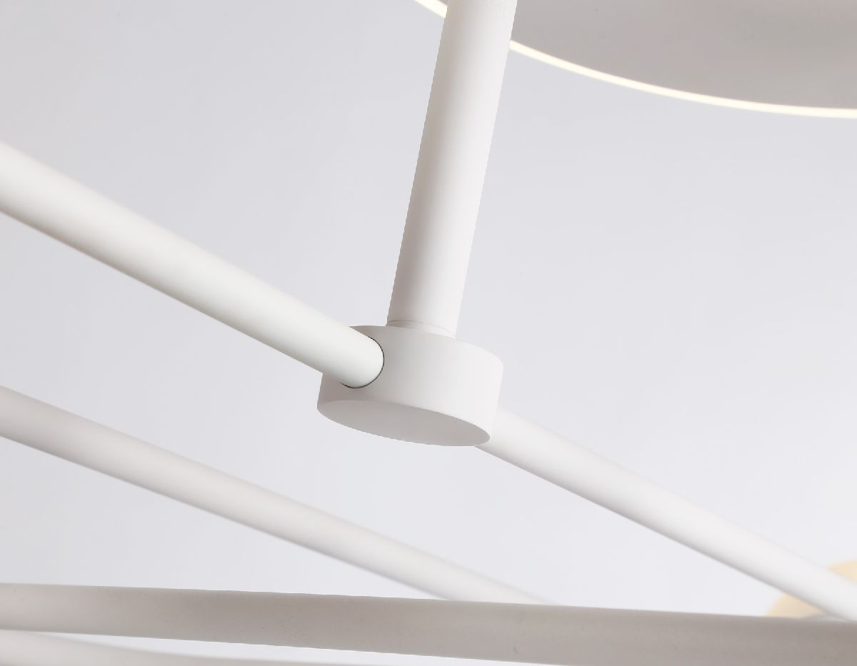 Потолочная люстра Ambrella Light Comfort LineTech FL66229