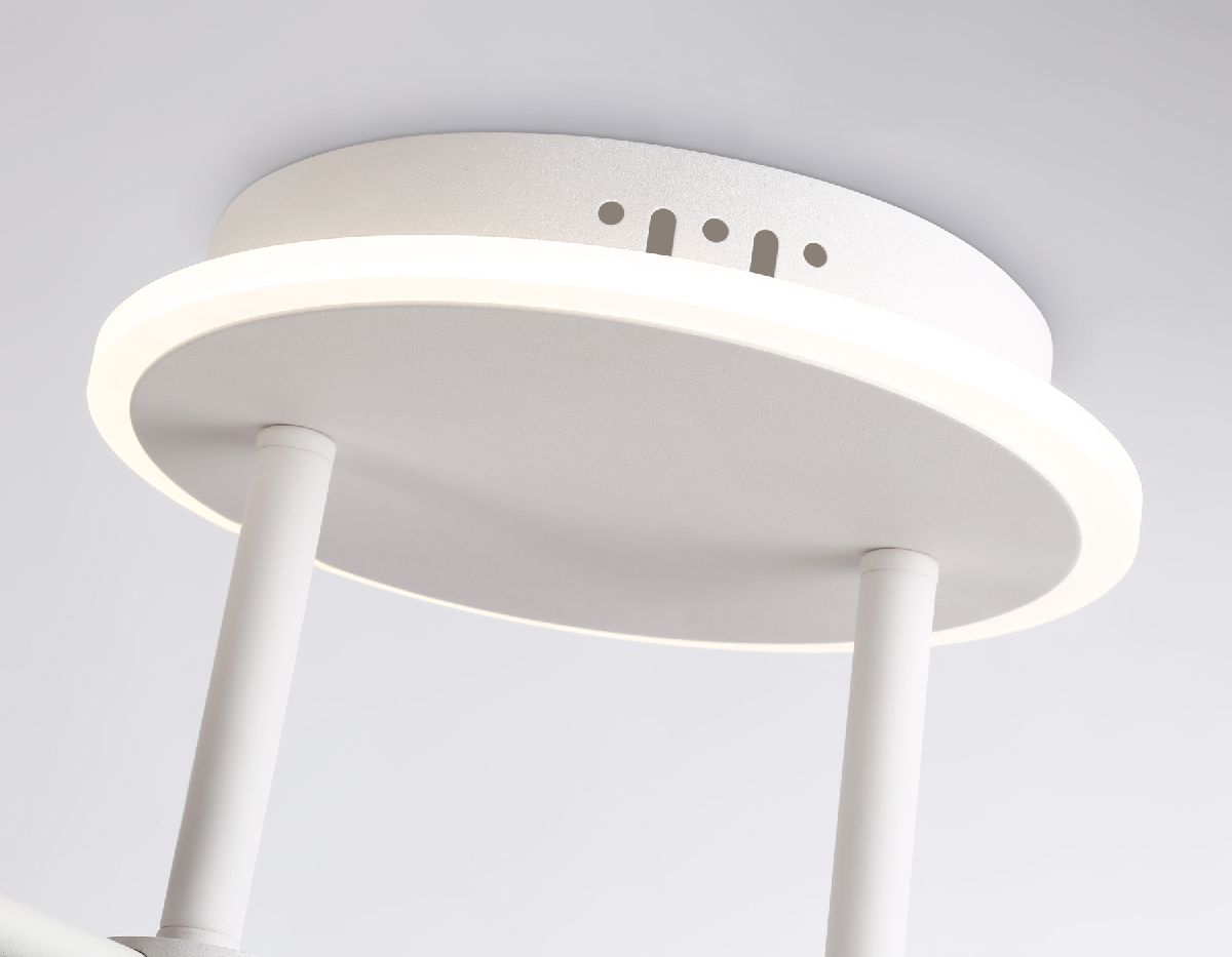 Потолочная люстра Ambrella Light Comfort LineTech FL66229