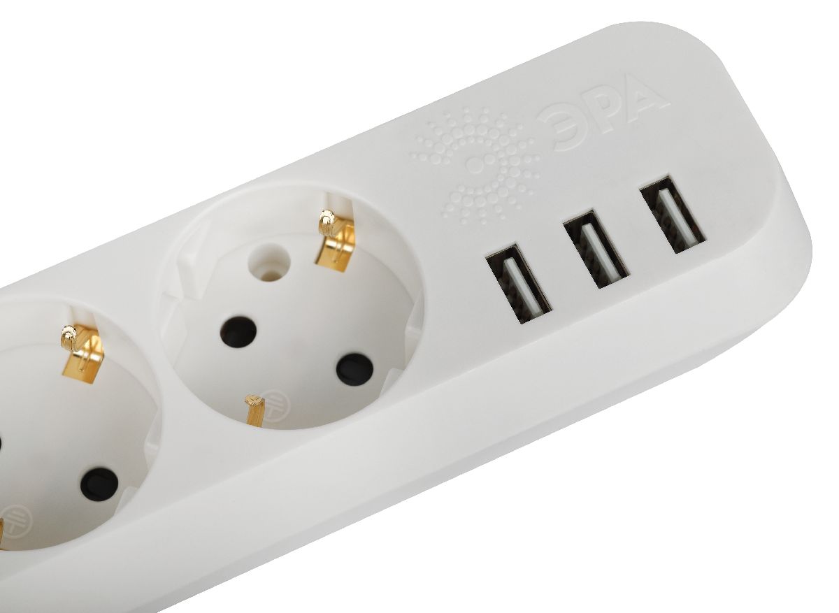 Удлинитель электрический Эра U-3es-1,5m-USB Б0052900