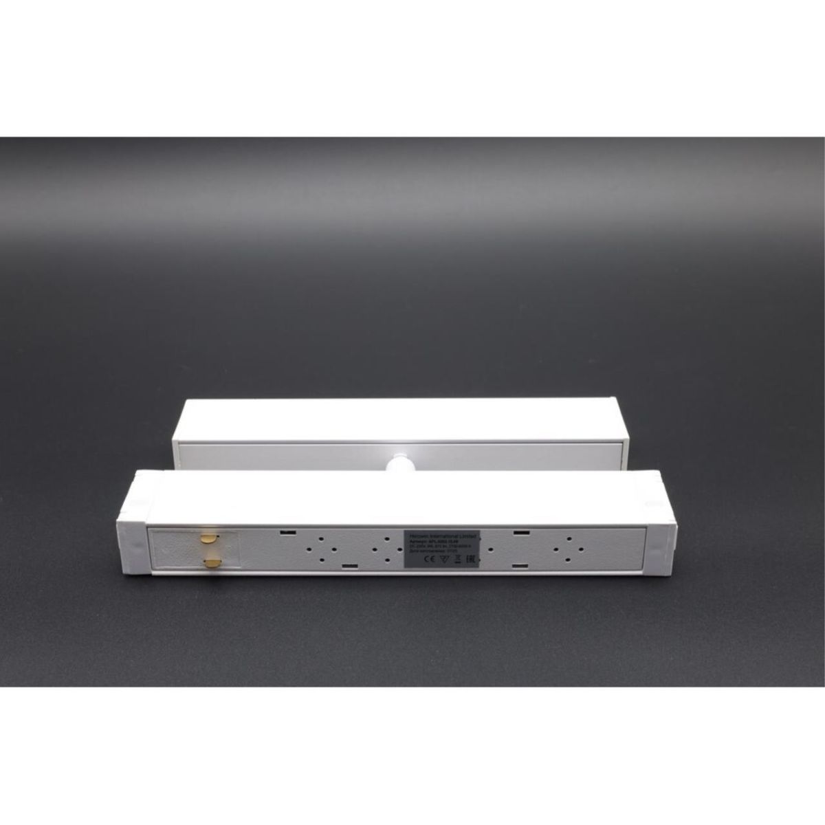 Трековый магнитный светильник Aployt Magnetic track 220 APL.0202.10.09