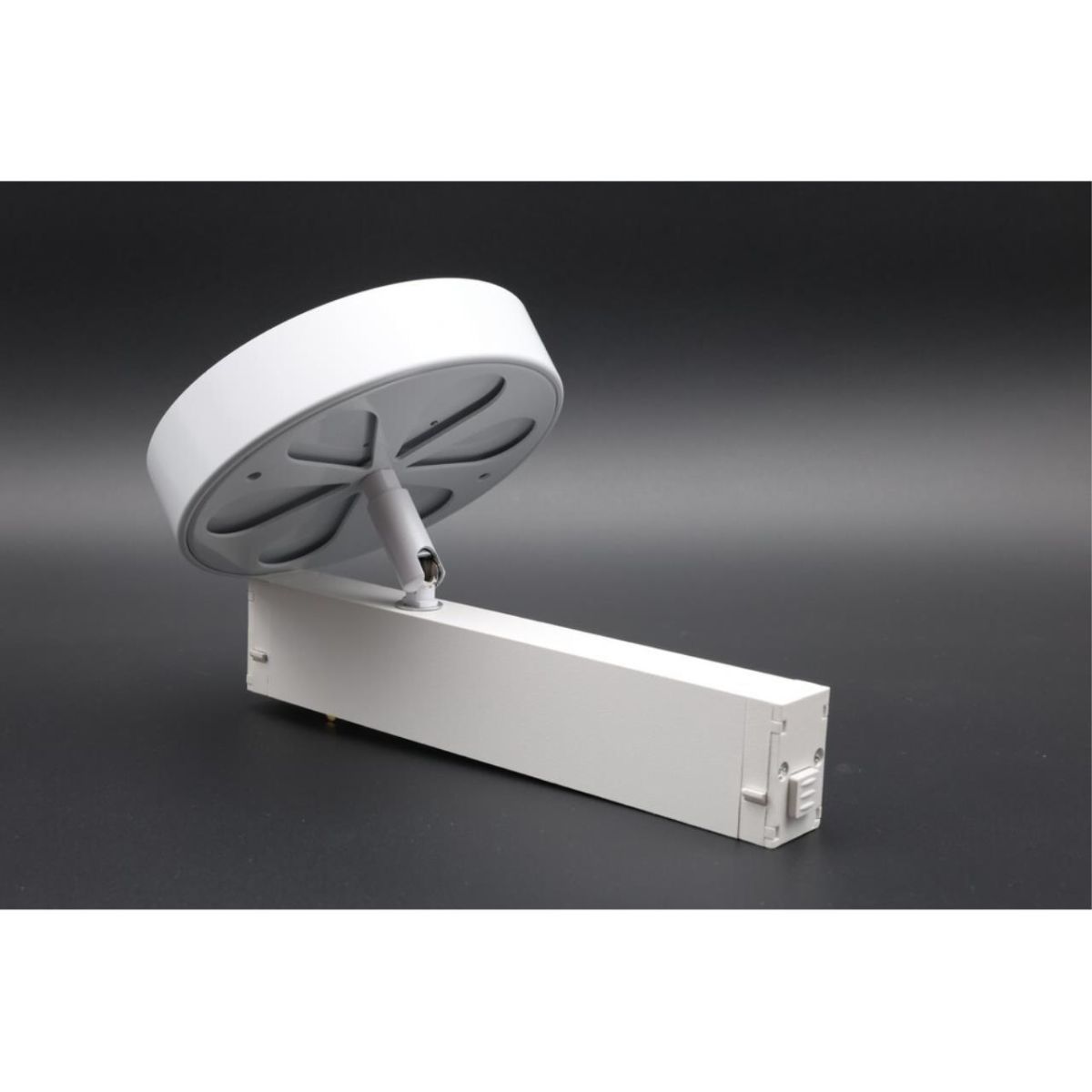 Трековый магнитный светильник Aployt Magnetic track 220 APL.0213.10.24