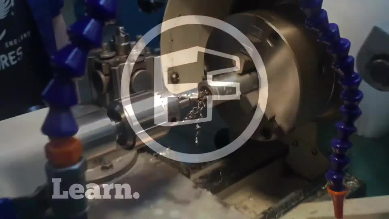 Нарезание внутренней резьбы на токарном станке