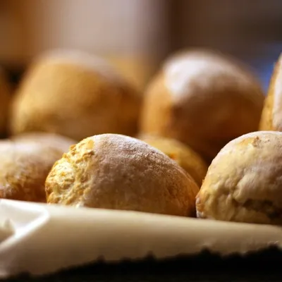 Булочки молочные, 6 шт