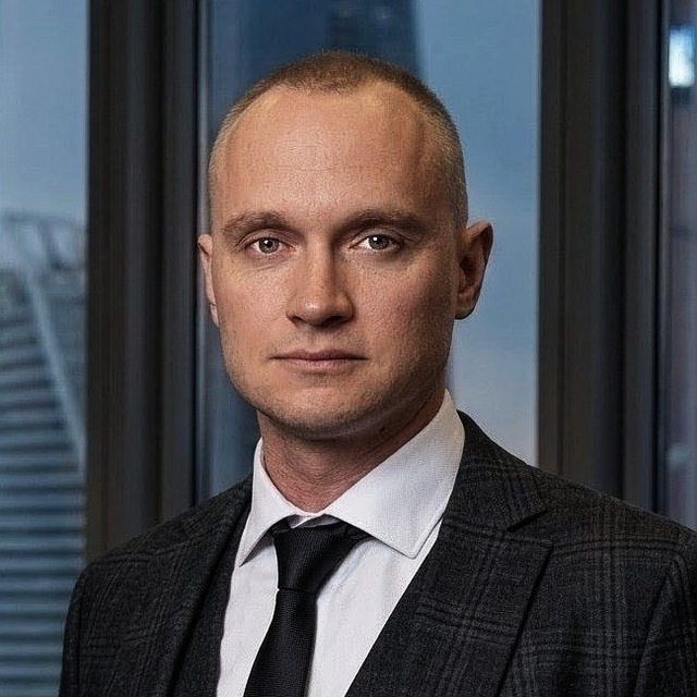 Седогин не сидит