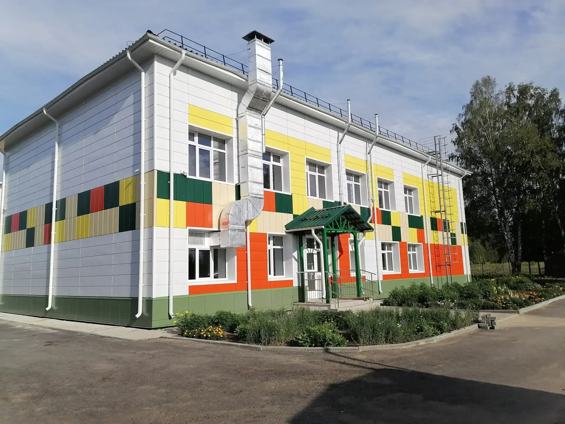 МАОУ-СОШ с.Новониколаевки Асиновского района ТО