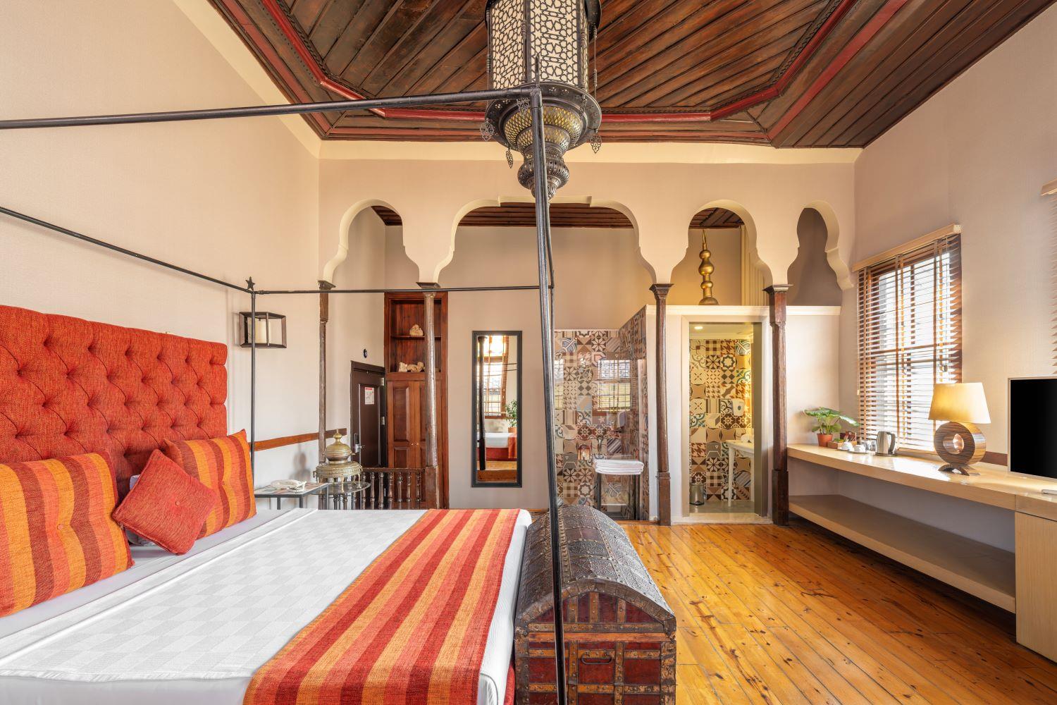 Alp Pasa Hotel. Фото 2