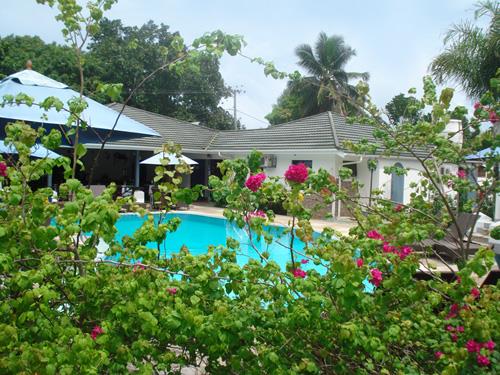 Sun Properties & Resort Hotel. Фото 3