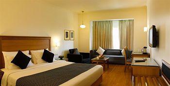 Abad Plaza. Фото 4