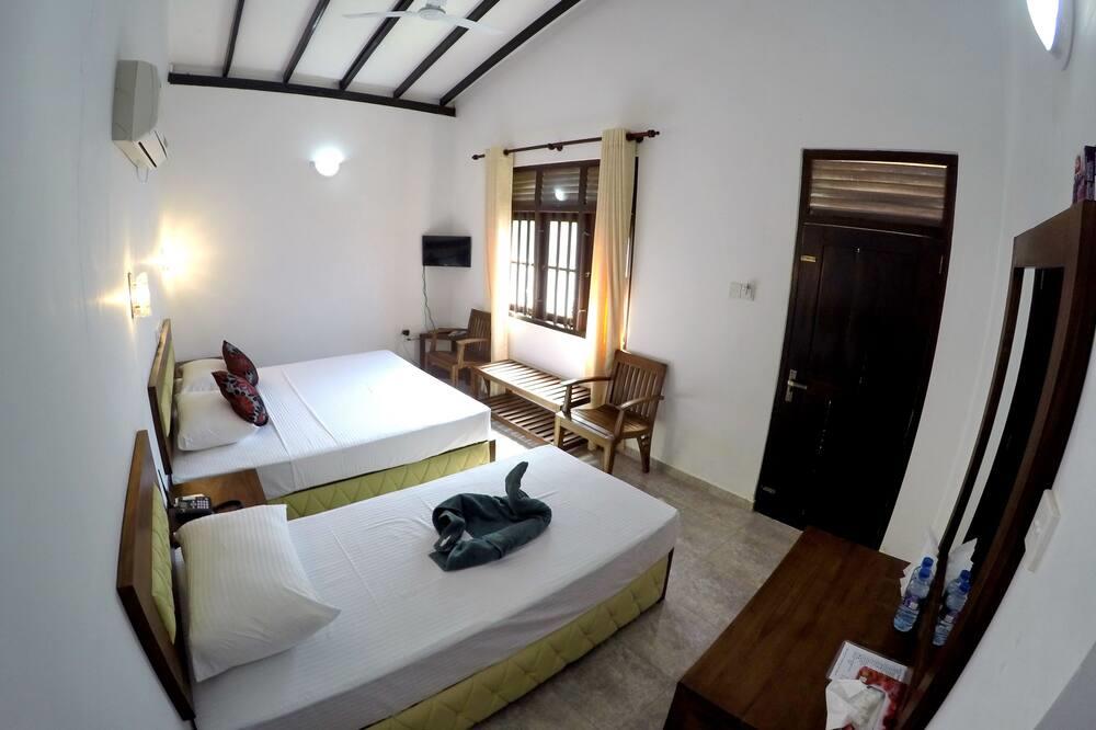 Ramon Beach Resort. Фото 3