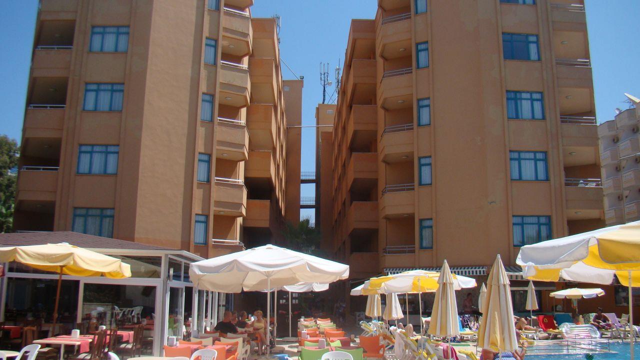 Oncul Beach Hotel. Фото 1