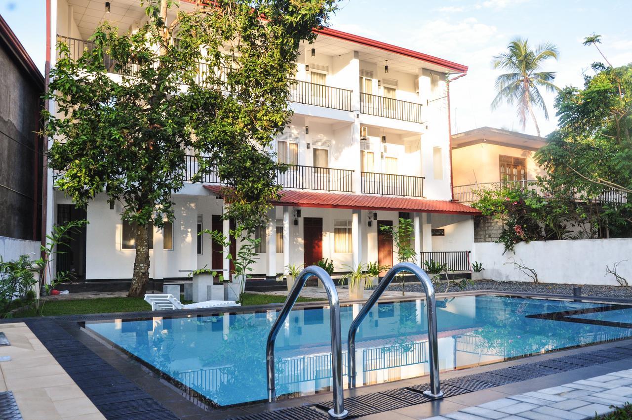 Ritz Gate Kalutara. Фото 1