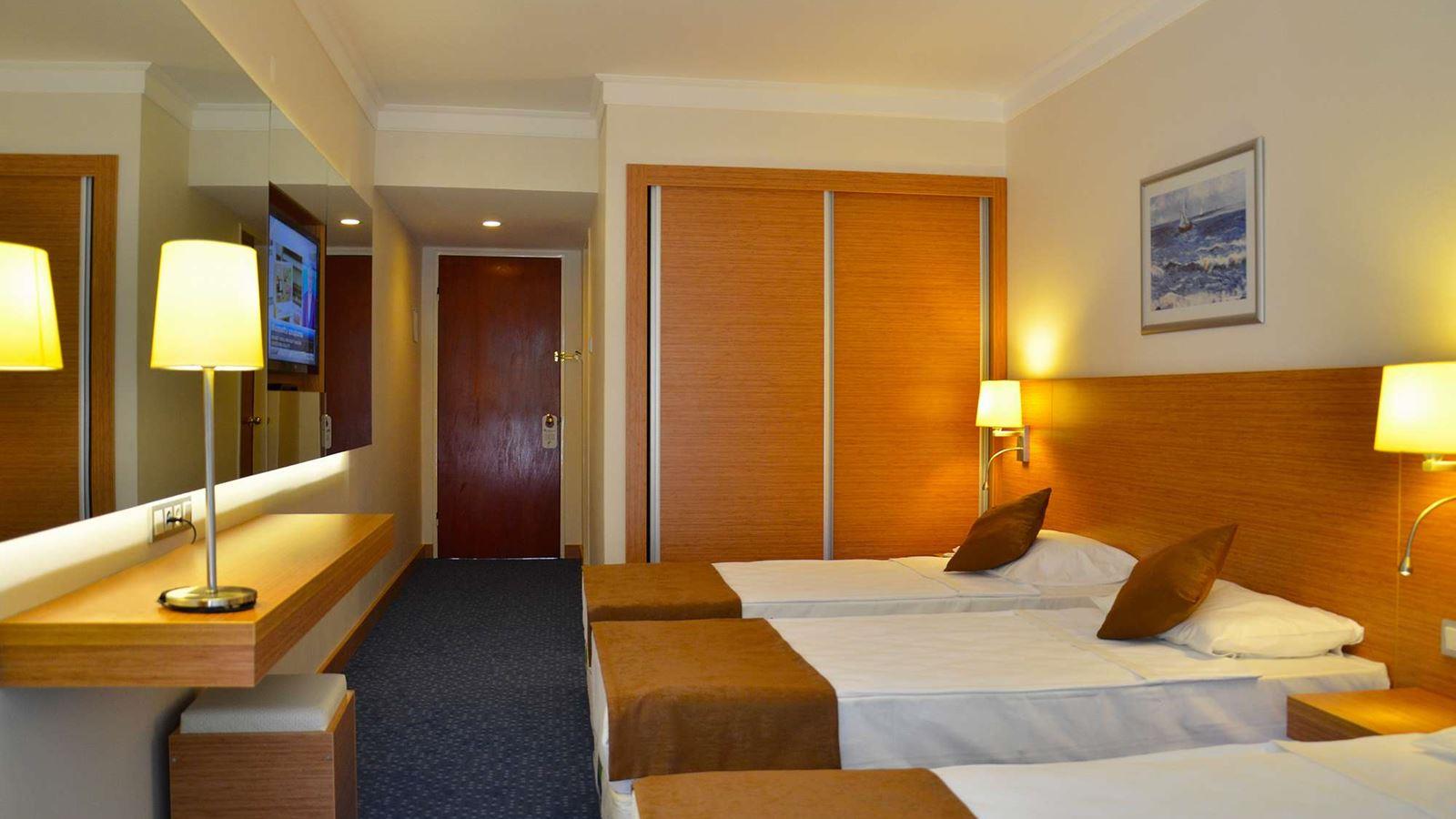 Club Hotel Grand Efe (Ozdere). Фото 4