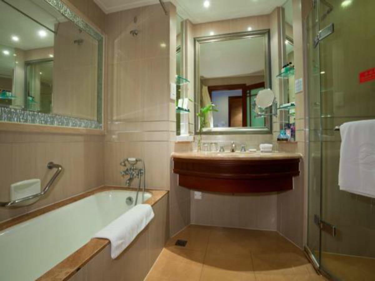Jinjiang Baohong Hotel Sanya. Фото 2