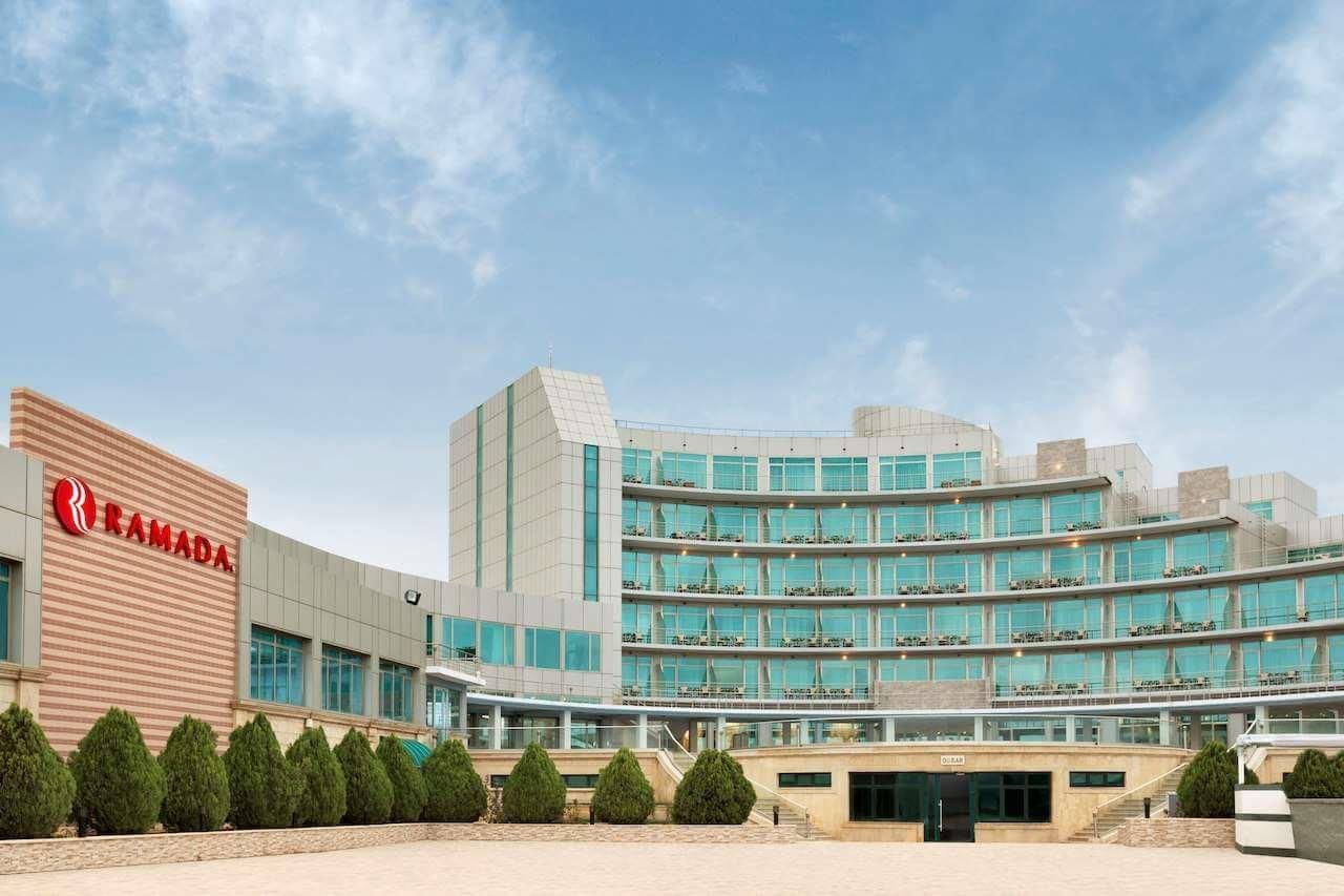 Ramada Baku. Фото 2