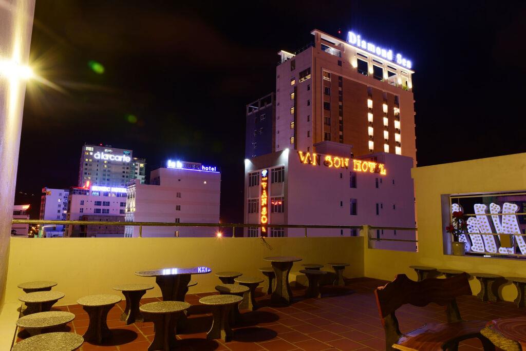 ELC Beach Hotel. Фото 1