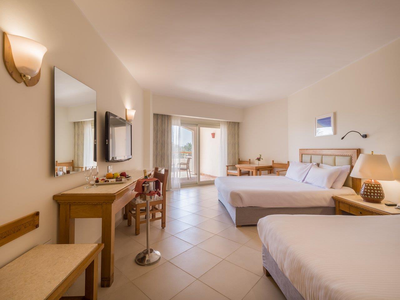 Fort Arabesque Resort, Spa & Villas. Фото 3