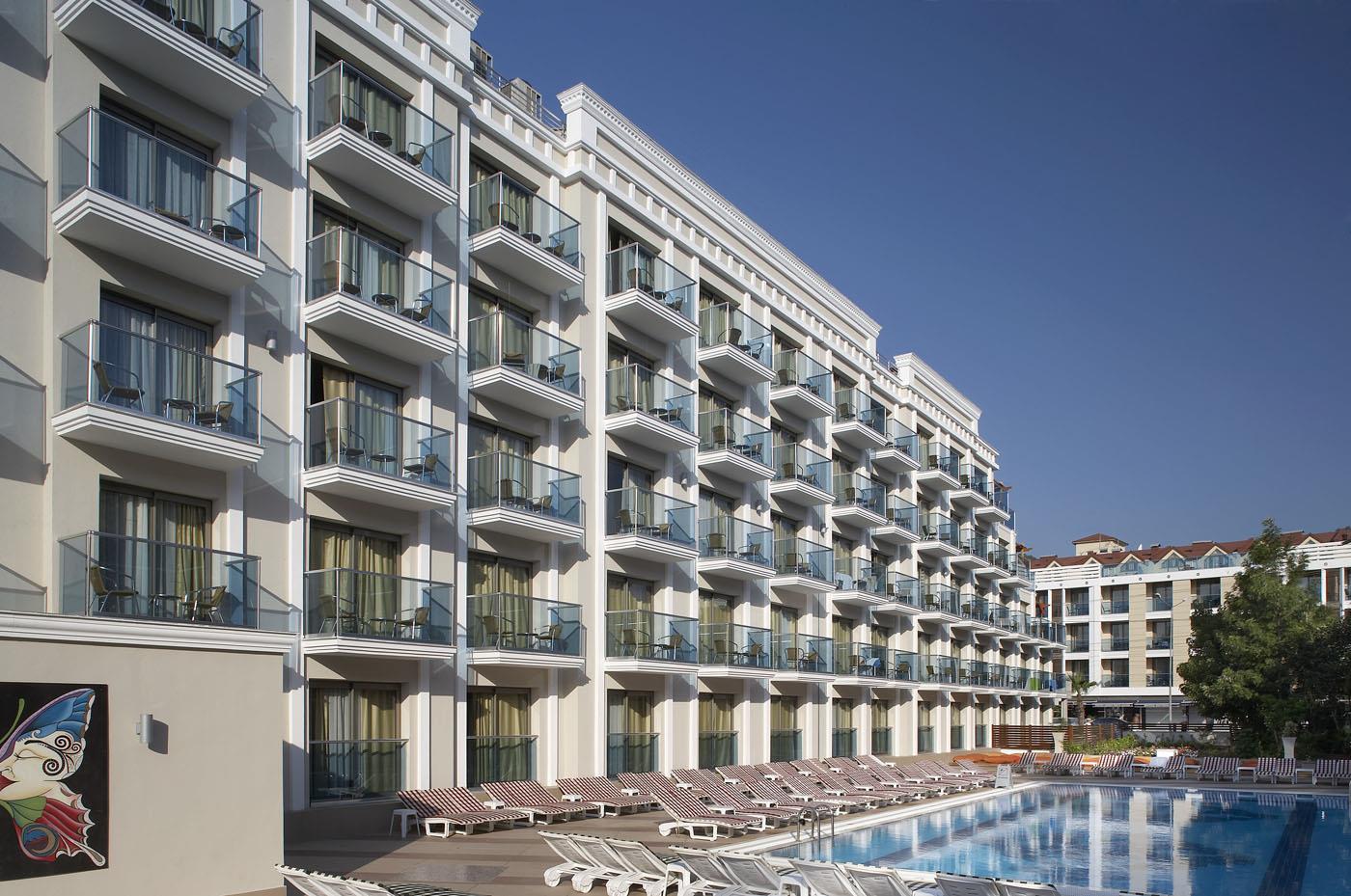 Emre Beach Hotel. Фото 1