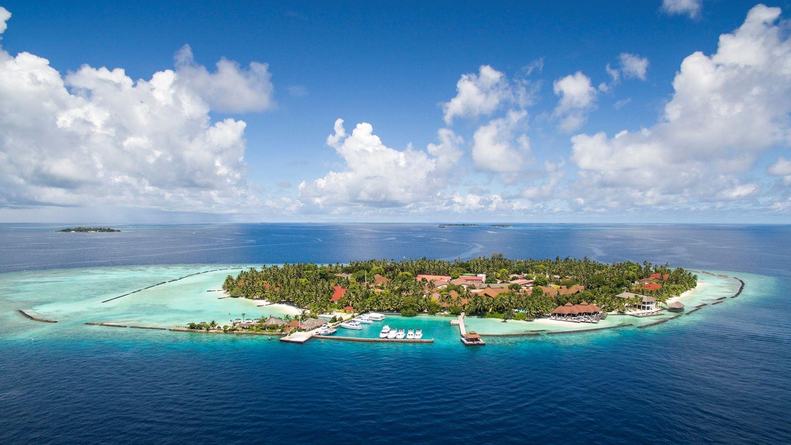 Kurumba Maldives. Фото 1