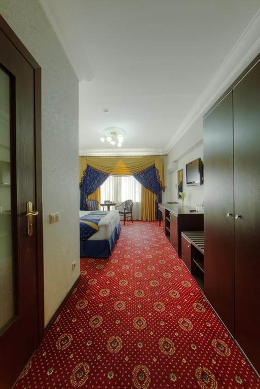 Moscow Holiday Hotel. Фото 3