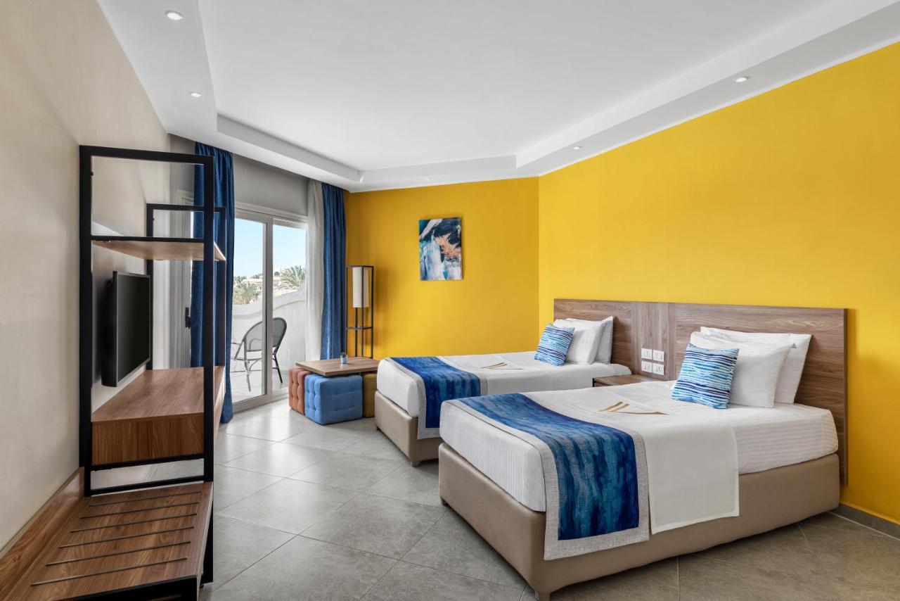 The V Luxury Resort. Фото 4