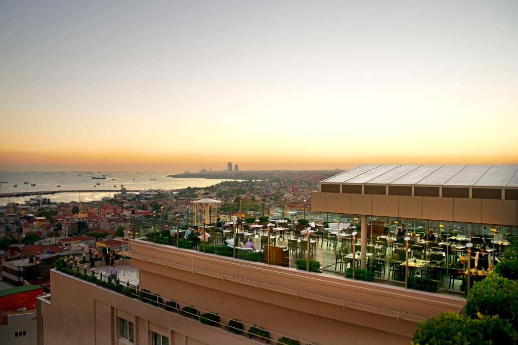 Radisson Hotel President Old Town Istanbul. Фото 4