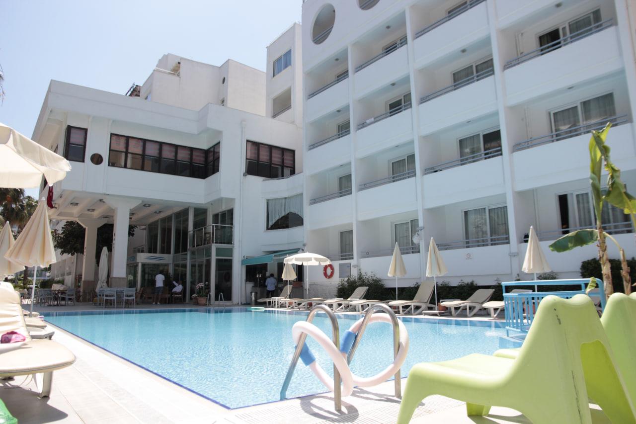 Sesin Hotel. Фото 1