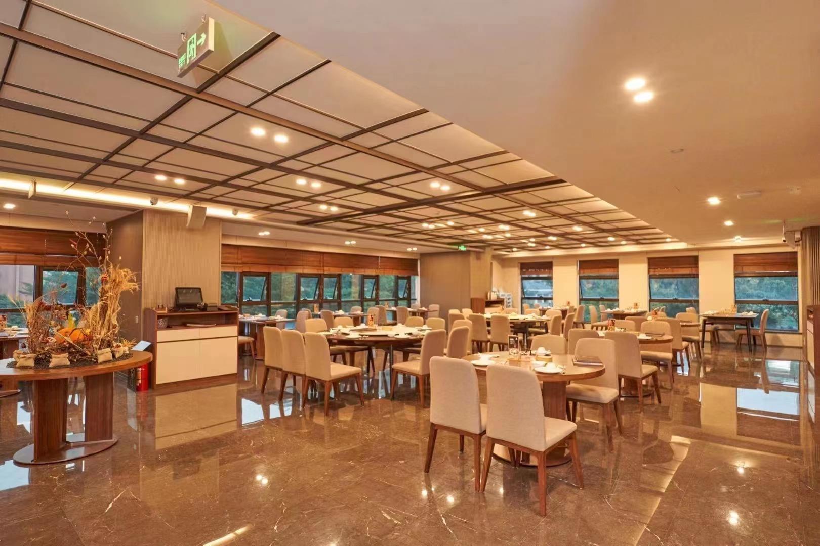 Shenzhen Linian Hotel. Фото 3